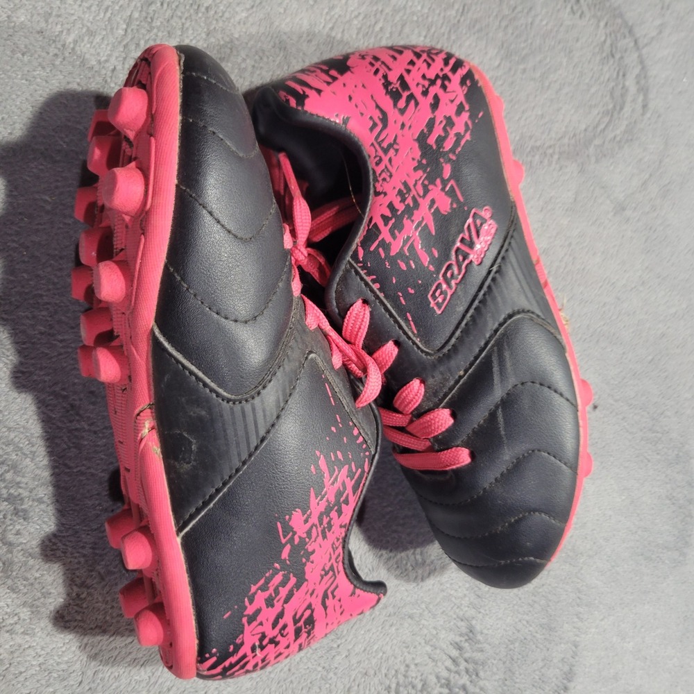 Brava Girls Soccer Cleats 12D‎ Black Pink Splatter Athletic Sporty Shoes